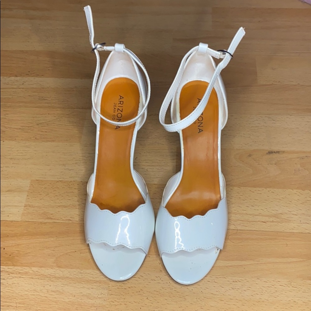 White classic heels!